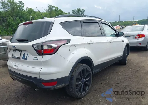 2017 Ford Escape Se z USA, uszkodzony, nr VIN 1FMCU9G97HUB96870